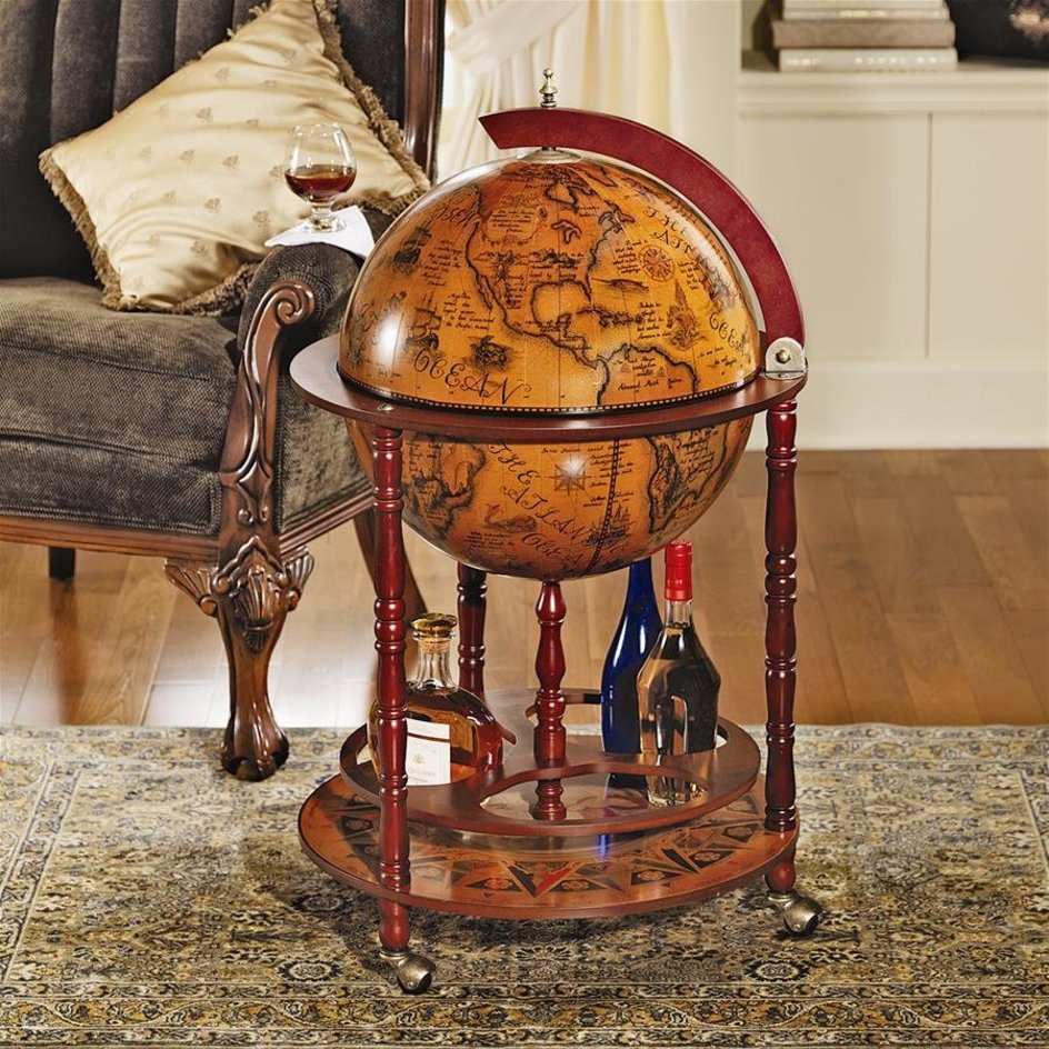 Sixteenth-Century Italian Replica Globe Bar